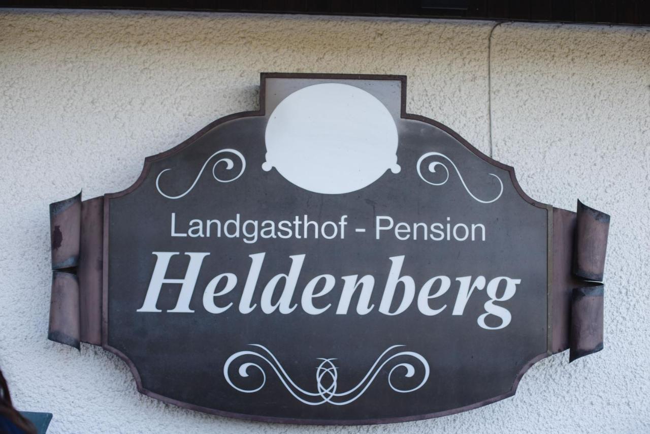 Landgasthof Heldenberg Lauterstein Exterior photo